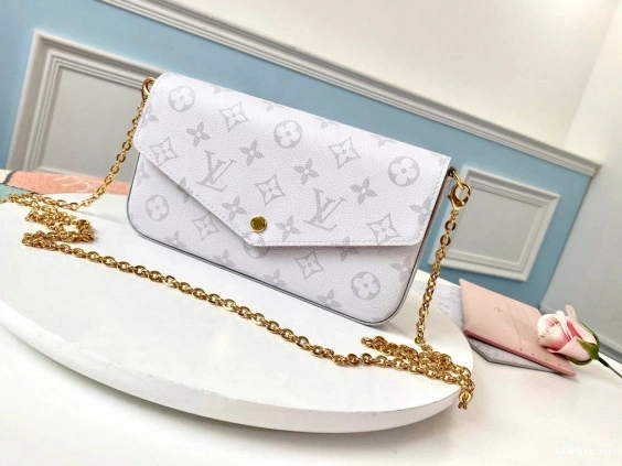 WIS POCHETTE VUITTON FÉLICIE LOUIS 0801